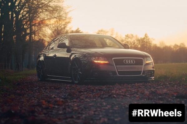 Audi A4 B8 Facelift met nieuwe Japan Racing JR33 20 inch 9J ET42 5x112.