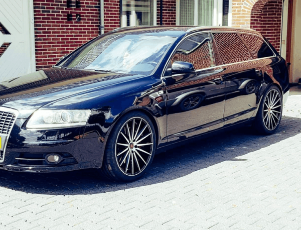 Audi A6 4.2 V8 voorzien van deze 20 inch 5Ã—112 9J ET35 rondom.