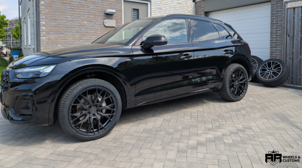 Audi Q5 2022 voorzien van Concaver CVR1 21 inch ET35 9J + 4x Pirelli 255/40/21