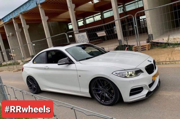 BMW 2-serie voorzien van nieuwe velgen, 19 inch Z-Performance ZP2.1 Gloss Metal 8J ET40 en 9J ET45 5We hebben deze BMW 2-serie voorzien van nieuwe velgen! 19 inch Z-Performance ZP2.1 glanzend metaal 8J ET40 en 9J ET45 5x120. We hebben deze BMW 2-serie voorzien van nieuwe velgen! 19 inch Z-Performance ZP2.1 glanzend metaal 8J ET40 en 9J ET45 5x120. We hebben deze BMW 2-serie voorzien van nieuwe velgen! 19 inch Z-Performance ZP2.1 Gloss Metal 8J ET40 en 9J ET45 5x120.