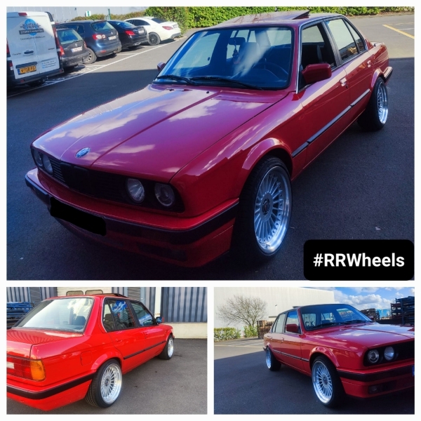  BMW E30 Sedan voorzien van een YKW set Aplina style in 17 inch 8J ET20 en 9J ET15 inclusief 205 40 17 en 215 40 17 banden!