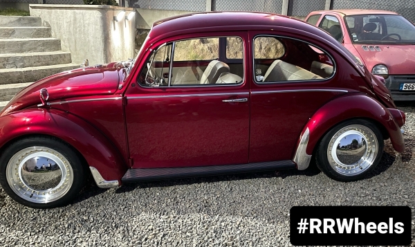 Deze Volkswagen Kever uit 1974 / MK2 is voorzien van nieuwe Presidentail velgen in 16 inch 7.0J ET30 4x100!